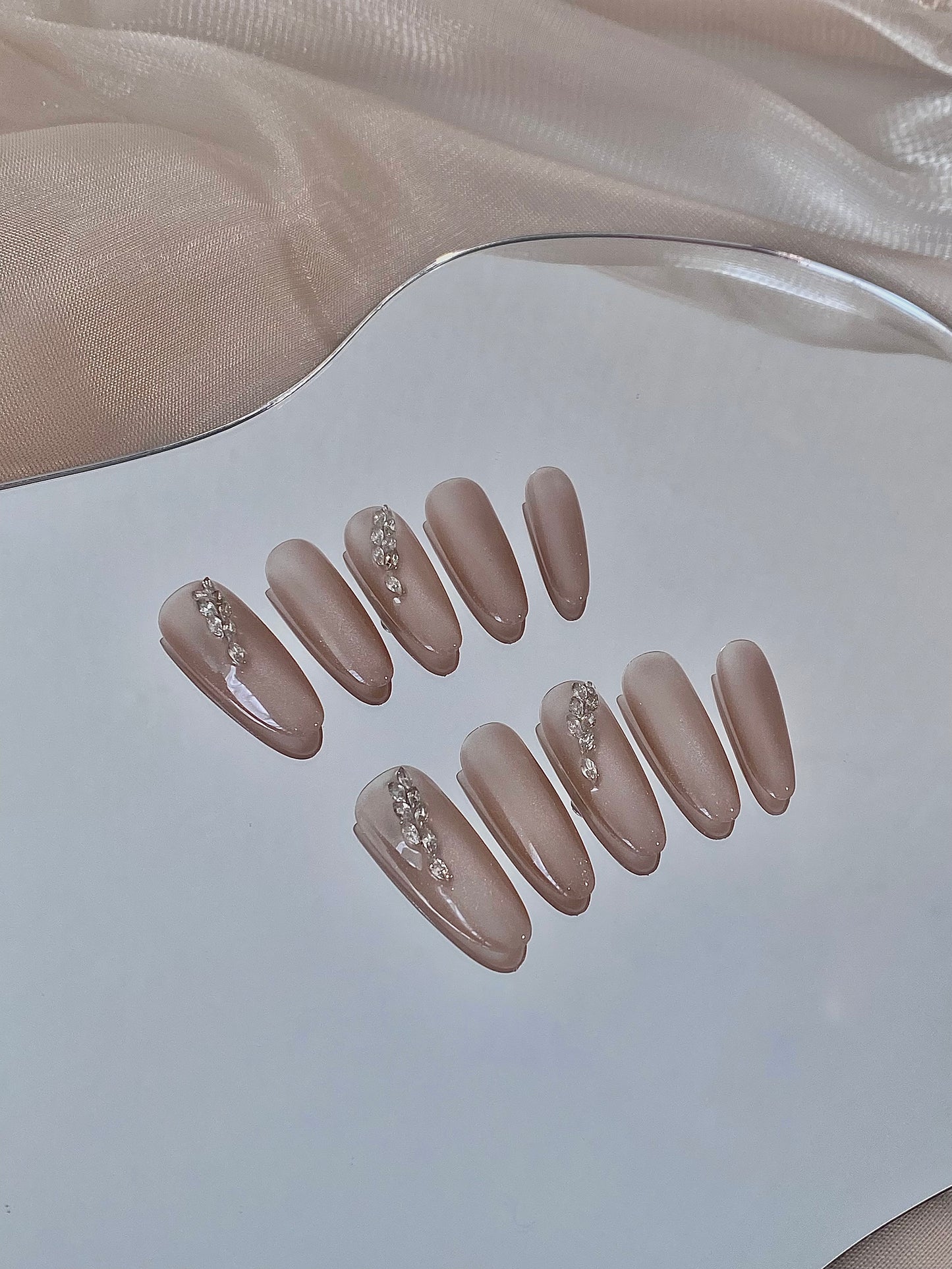 Nude Shine