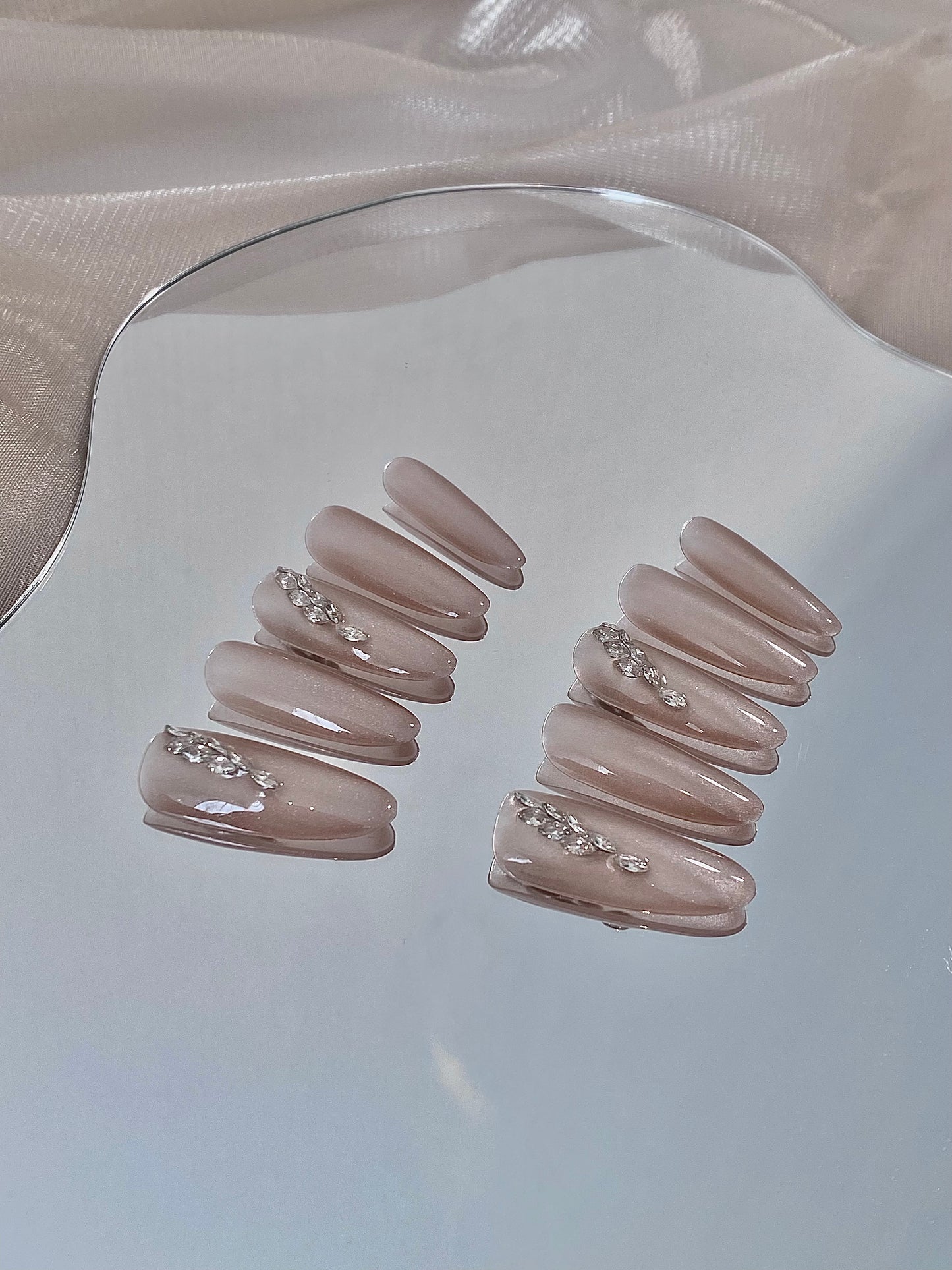 Nude Shine